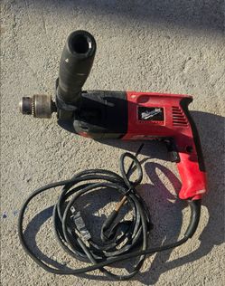heavy-duty Milwaukee 1/2-inch hammer drill