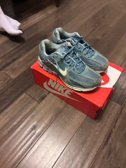 Nike Vomero 5