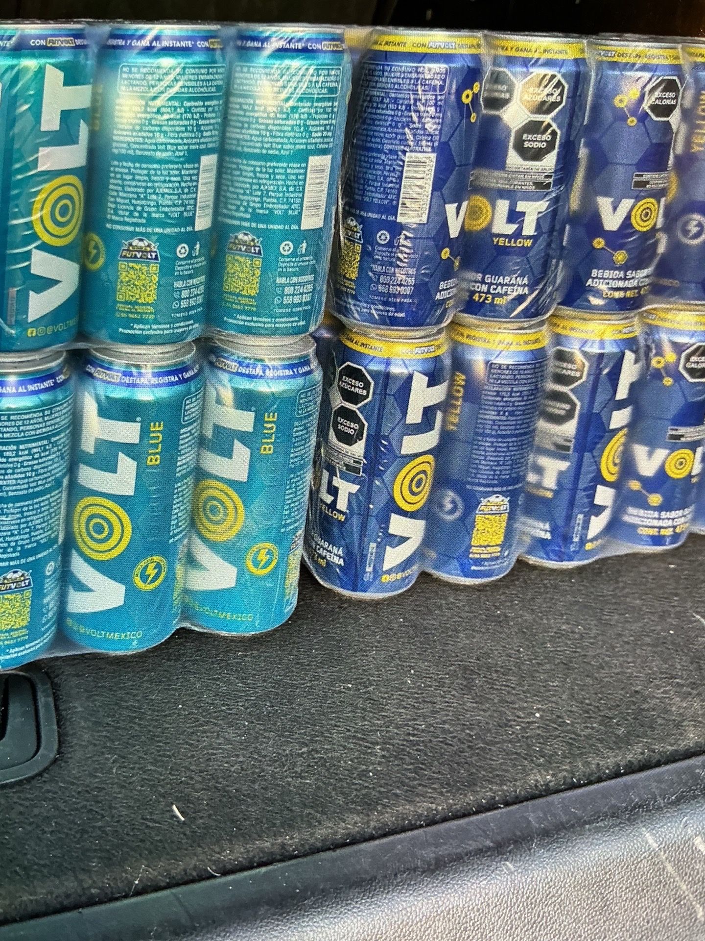 Volt. A 3. Cada uno