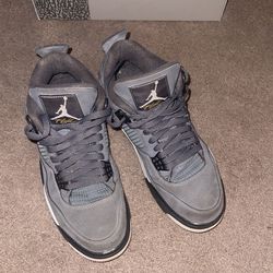 Cool Grey Jordan 4