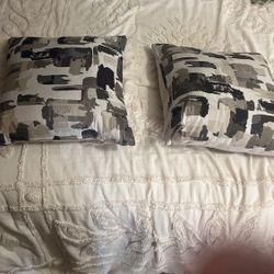 Pillow Set
