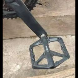 RGO N 13 NYLON PEDAL