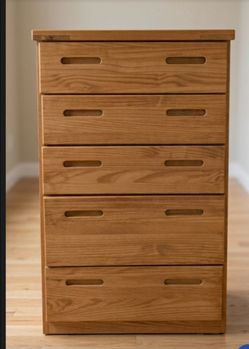 Dresser with 2 night stands