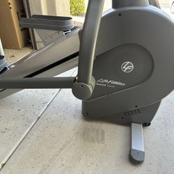 Lifecycle Elliptical, Stair Stepper