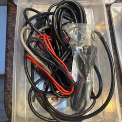 Power/HDMI/USB & miscellaneous cables