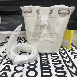 Marc Jacobs Cream Bucket Bag