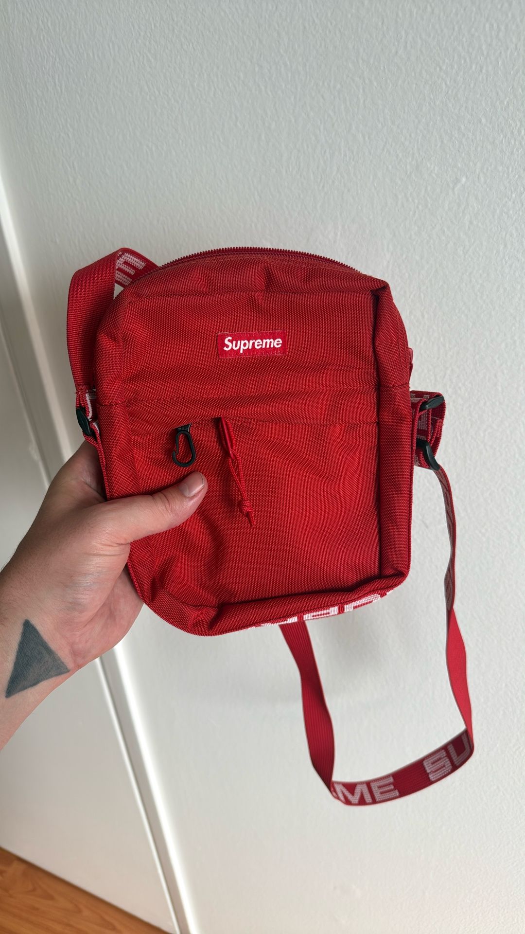Supreme Shoulder Bag