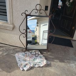 Wrought-iron Mirror