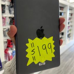 iPad Mini 5th Gen 64GB Wi-Fi Only 
