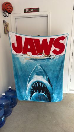 Jaws Blanket