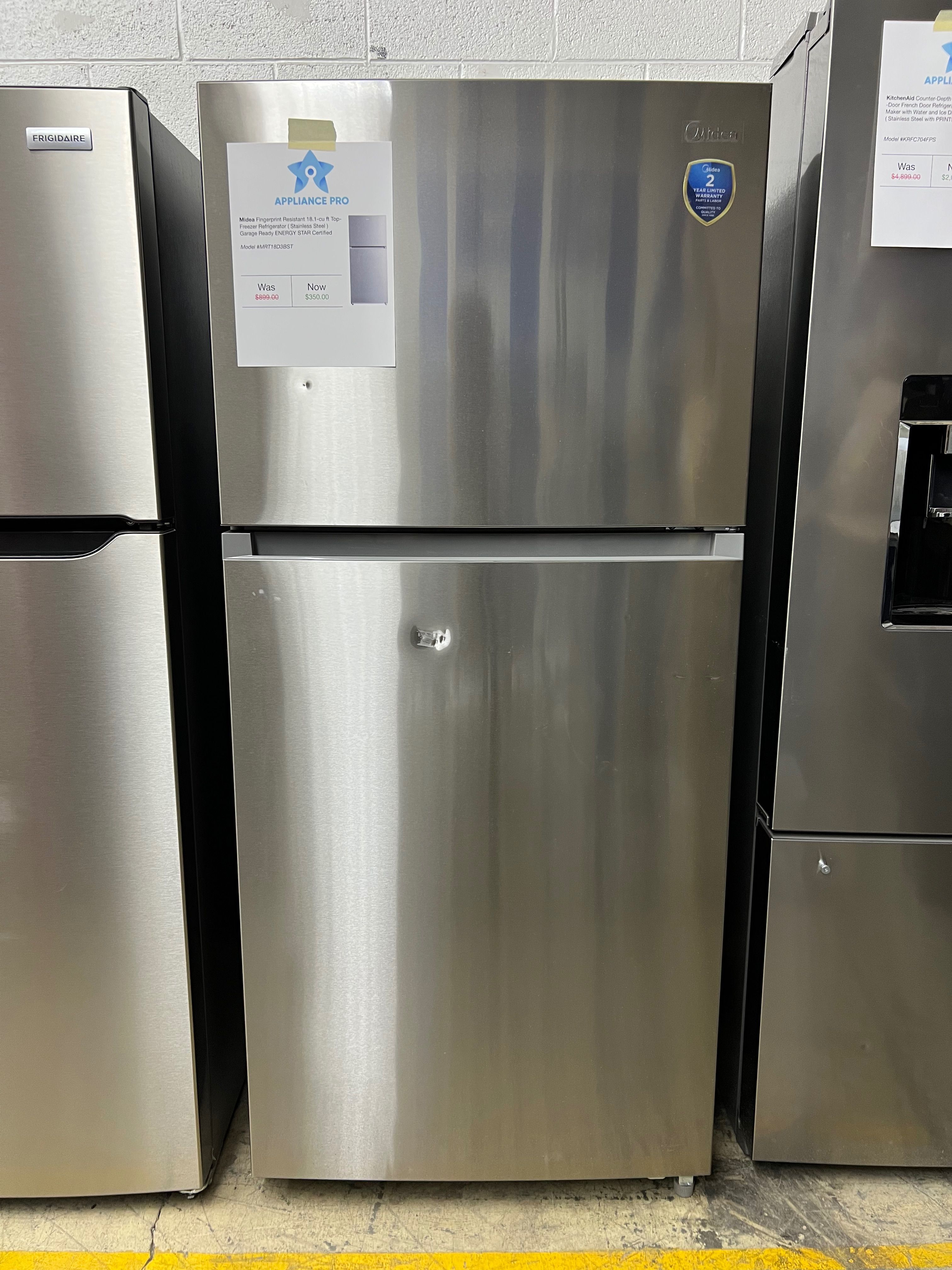 Midea Fingerprint Resistant 18.1-cu ft Top-Freezer Refrigerator ( Stainless Steel ) Garage Ready ENERGY STAR Certified