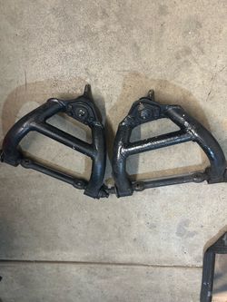 GBody Upper Control Arms Pair with Ball Joints/ Front Sway Bar