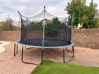 Trampoline 14’