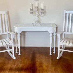 ***** Like New Pair Of Rocking Chair - Pls Read Description & Check Out My Other Listings *****