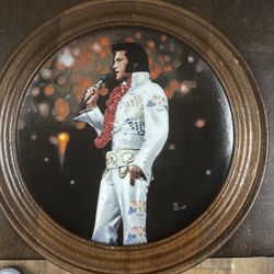 Elvis Presley collector plate