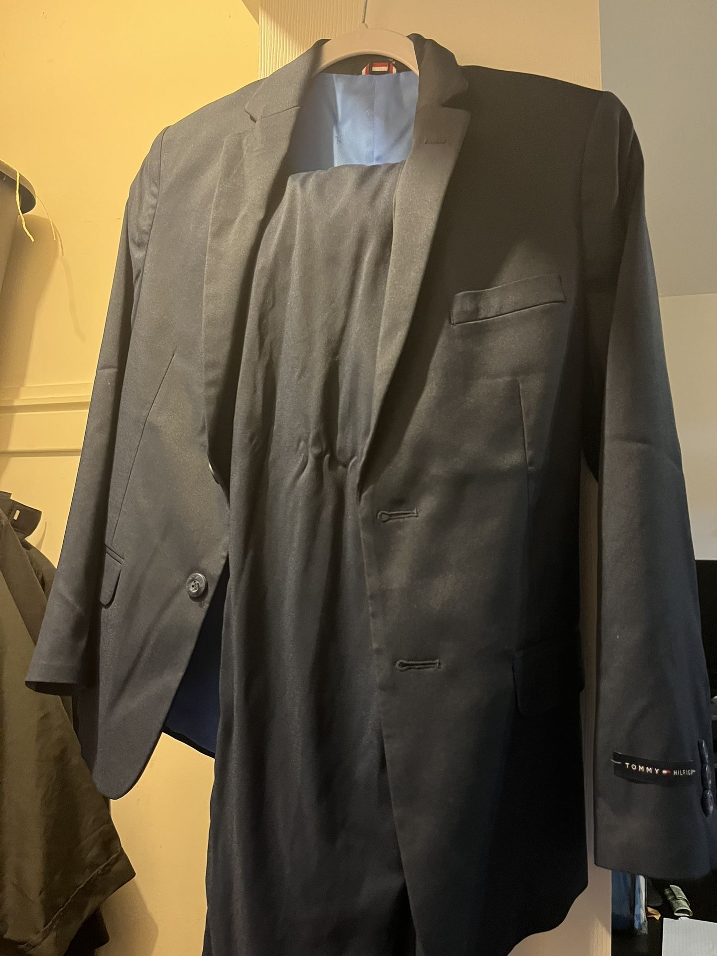 Boys Tommy Hilfiger Navy Blue Suit Jacket With Pants Age 12 Work Once