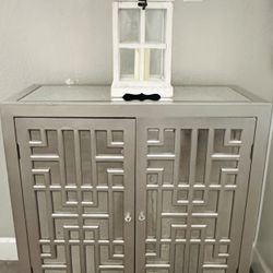 Mirrored Cabinet