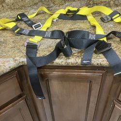 SafeWaze 3M Full Body Safety Harness Plus 3M 6 foot stretch shock absorbing lanyard