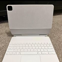 Apple 12.9” White Magic Keyboard Case