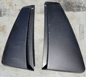 Mustang side scoops