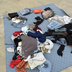 YARD SALE 50 cents - $2 