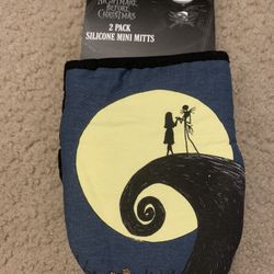 Nightmare Before Christmas Sally Jack Set Of 2 Pack Silicone Mini Oven Mitts New 