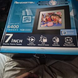 7 Inches  Digital Ftame