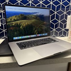 2019 Apple MacBook Pro 16” i9 16GB Ram. Finance Available! 