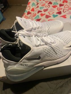 Nike 270s white size 8.5