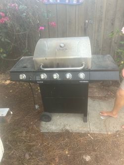 Used Char broil  barbecue——free