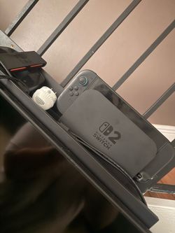 Nintendo switch 2 like new