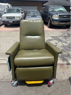 Medical chair