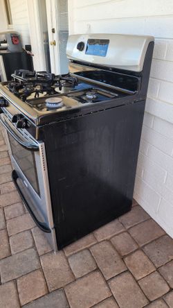 Kenmore stove 4 burner 30"