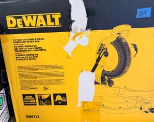 DeWalt DWS713 10" Single Bevel Compound Miter Saw