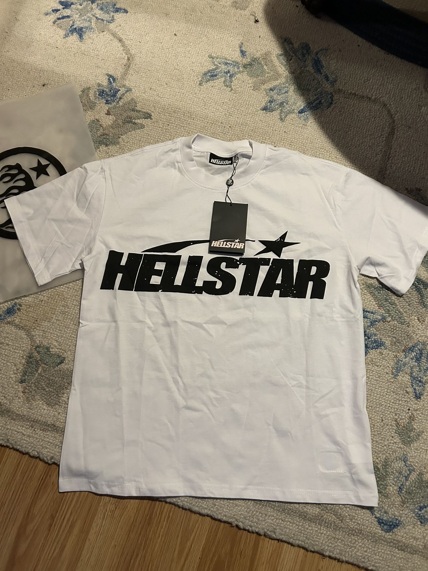 Brand New Hellstar Shirt Mens Size Small 70$
