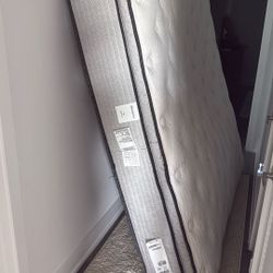 King-size mattress
