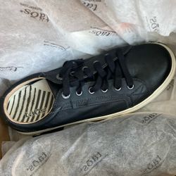 Taos Plim  soul  Black Leather Platform Tennis Shoes 10M 