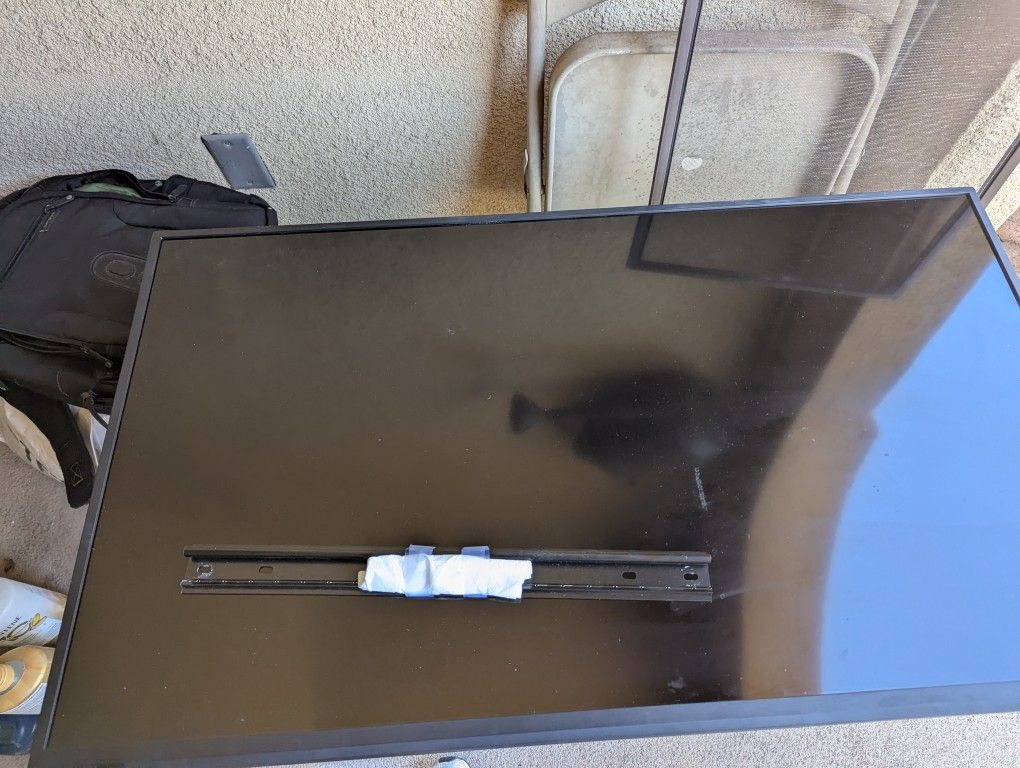 41" Vizio Tv