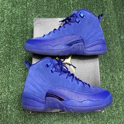 Jordan Deep Royal Blue 12s size 5.5Y VNDS