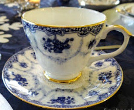 Vintage Hand Painted *DUCHESS* Genevieve Pattern #426 Gilt Fine Bone China 'Made In England' 1 Tea Cup & Saucer, No Chips Or Cracks 