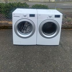 KENMORE WASHER AND DRYER.