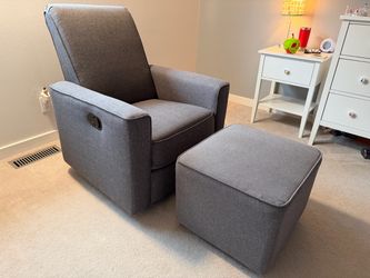 Baby Bedroom Set: Rocking Chair and Crib