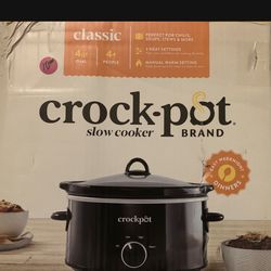 Crock Pot 4 Quart Oval Slow Cooker