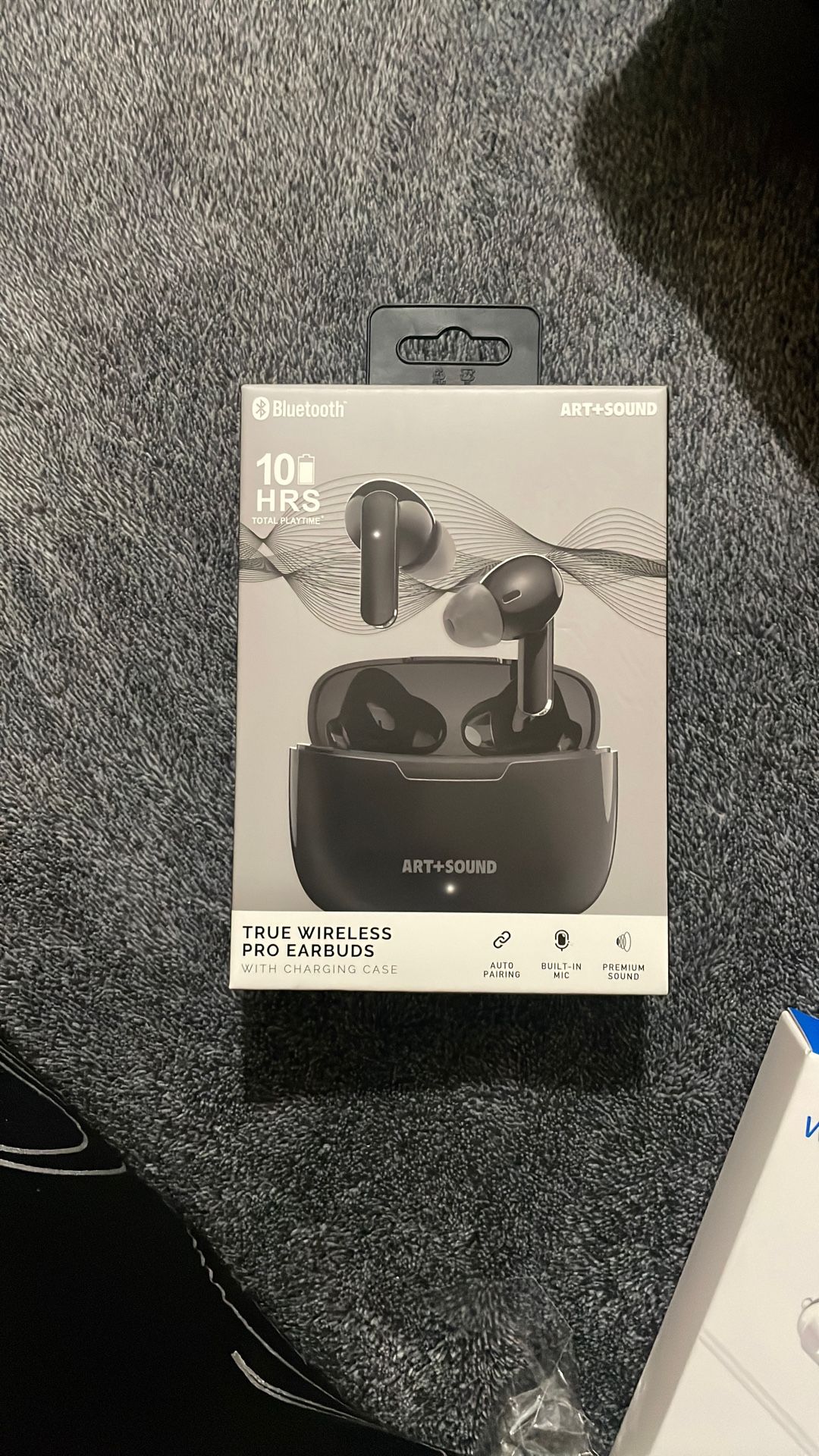 True Wireless Pro Earbuds