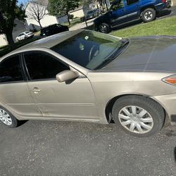 Toyota Camry 