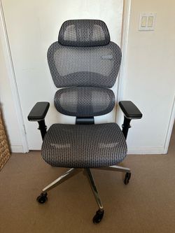 Nouhaus Ergo3D Office Chair