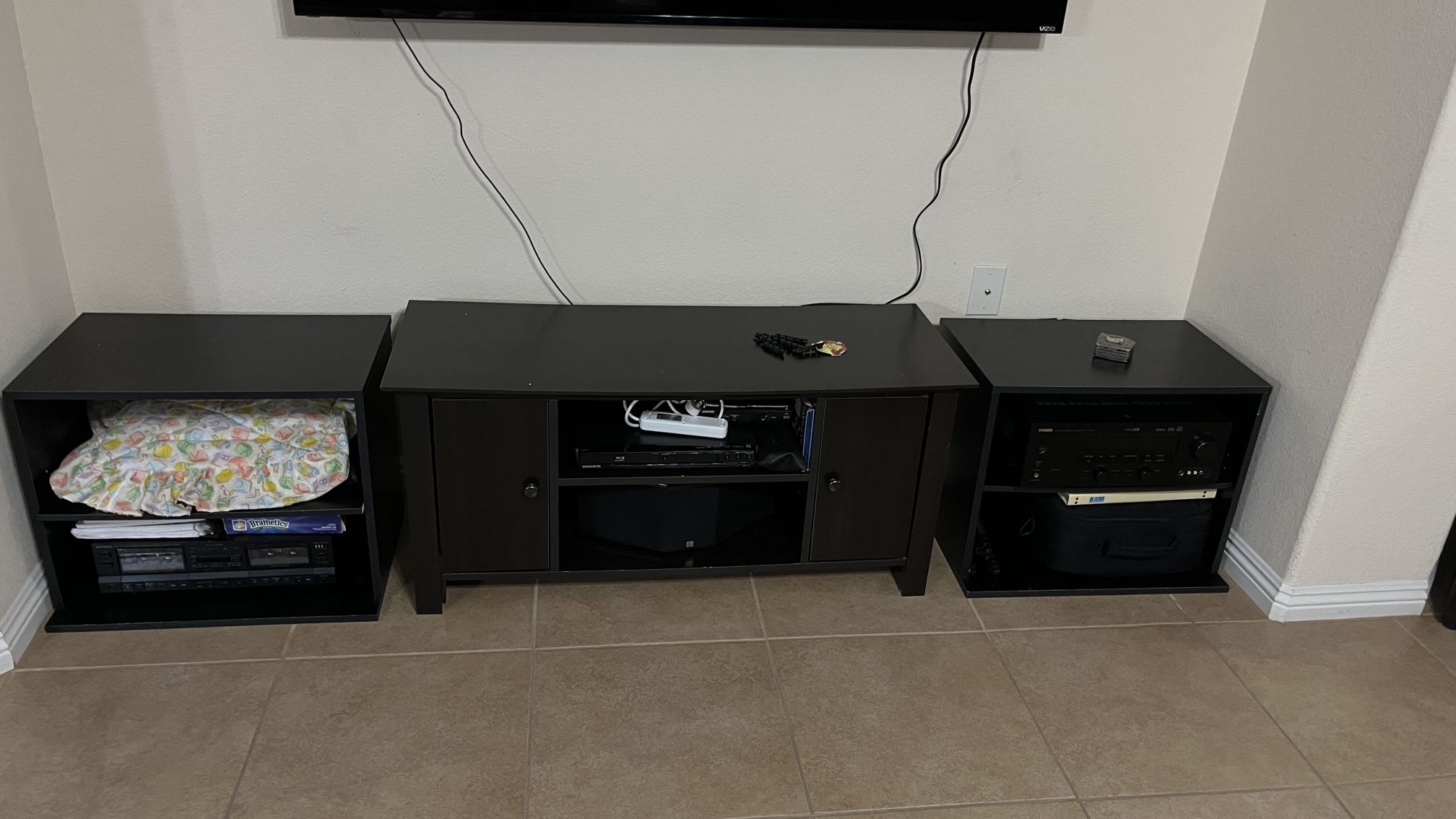 TV And Electronics Stand 3 Pieces