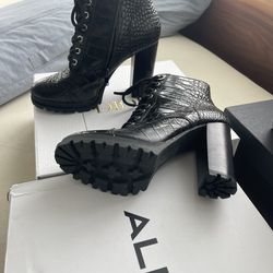 Super Sexy Ankle Boots, Size 8 