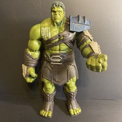 2017 Marvel Thor Ragnarok Collectible Hulk Talking Action Figure 13” Superhero Toy