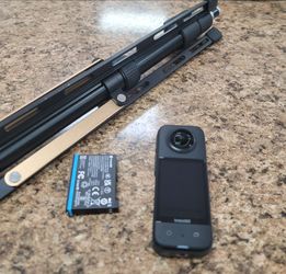 INSTA360 CAMERA